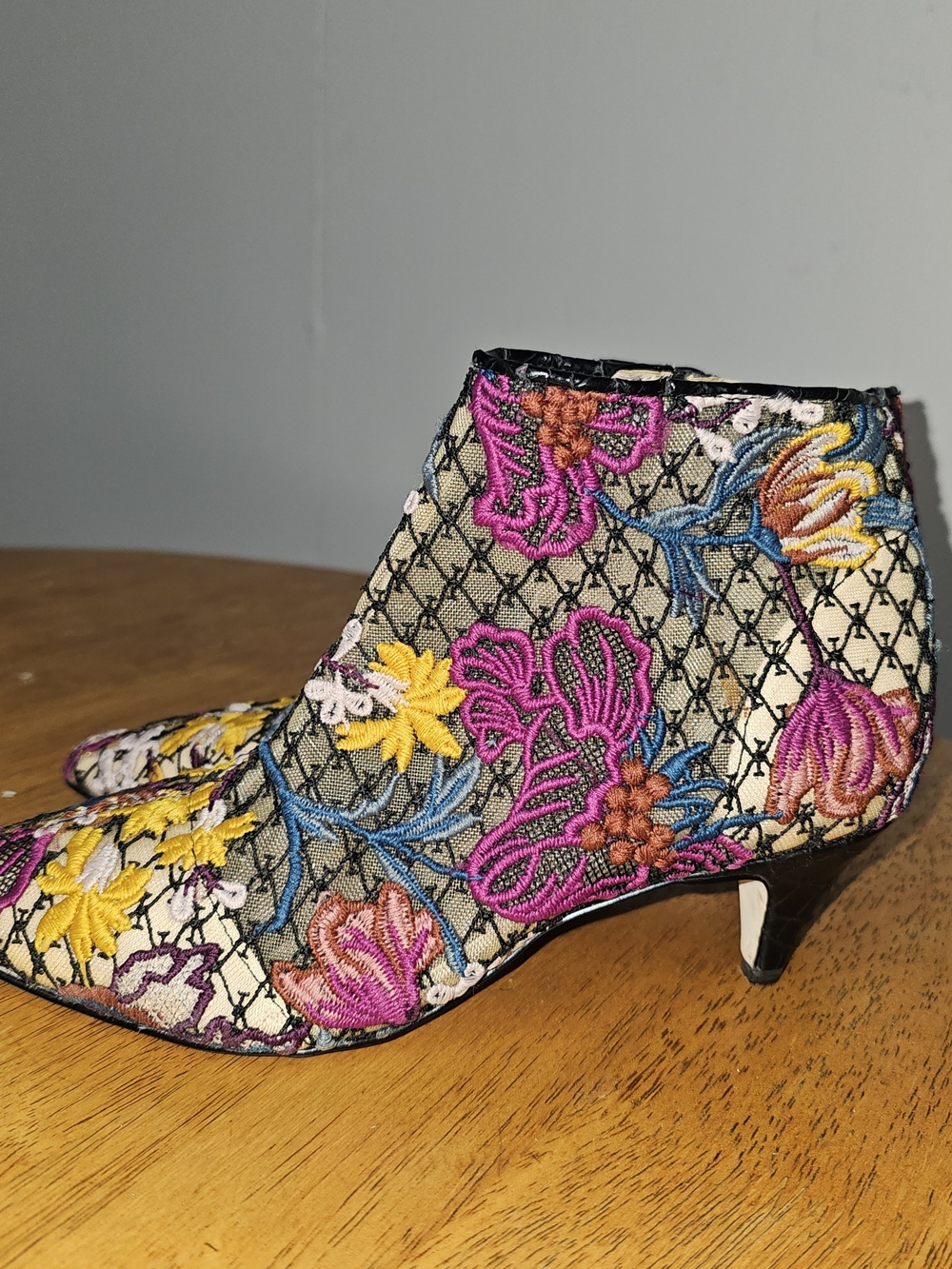 Sam Edelman Floral Embroidered Mesh Kitten Heel Booties Chintz Colorful Size 6.5